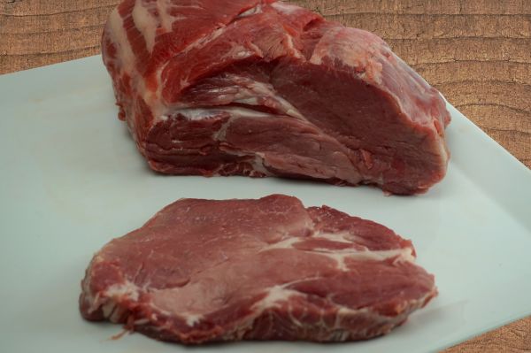Schweine-Hals ohne Bein | Schweinenacken