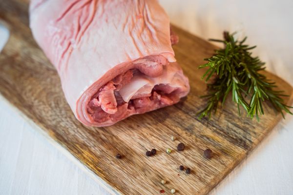 Schweine-Hals ohne Bein