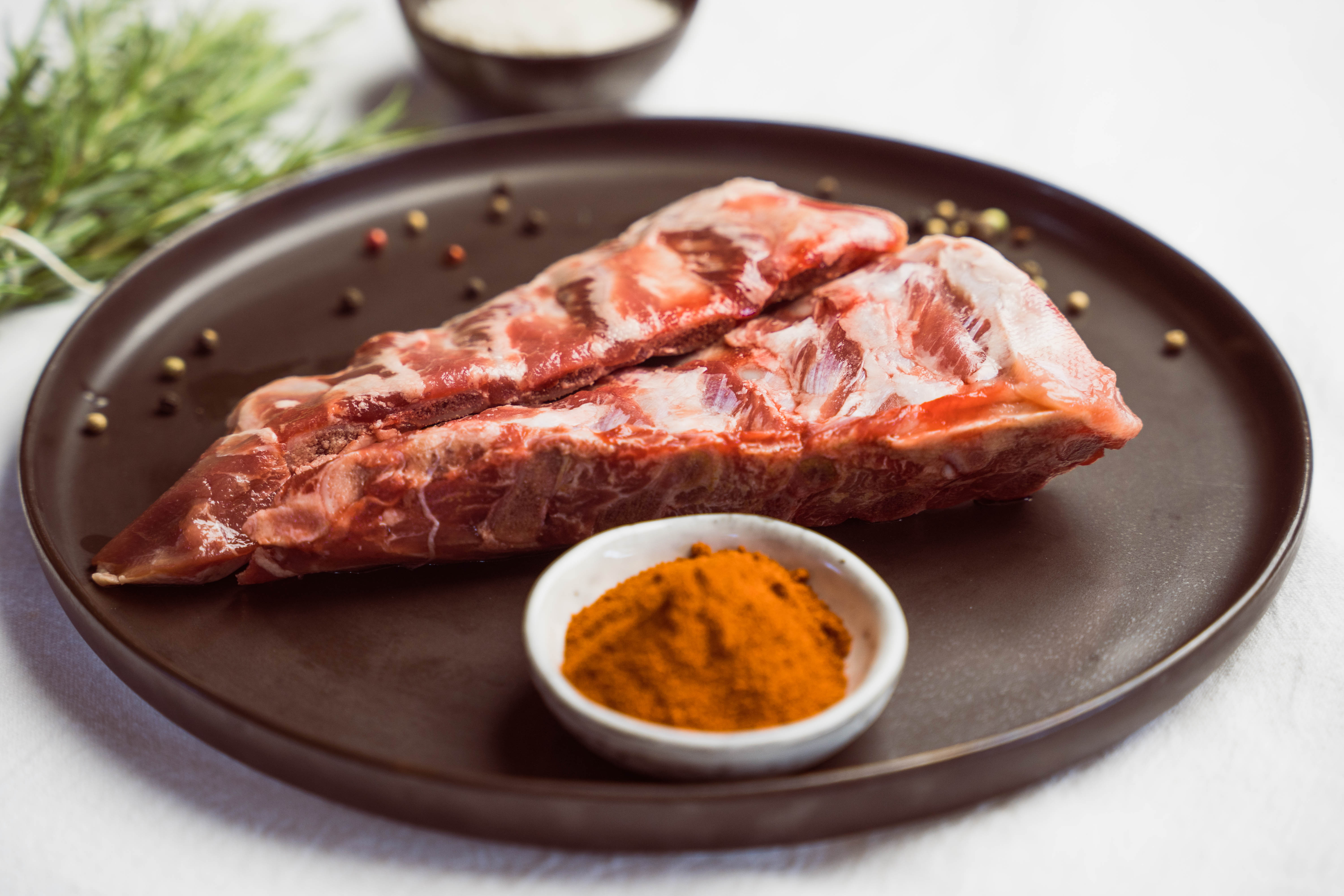 Extra Neck Ribs Neck Ribs vom Schwein | Landmetzgerei Weisenhorn GmbH