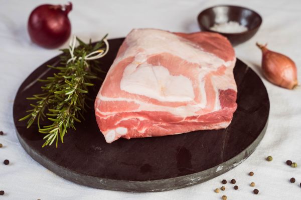 Barbecue Ribs vom "Wohlfühlschwein"