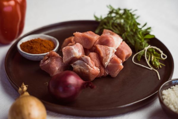 Gulasch vom "Wohlfühlschwein"