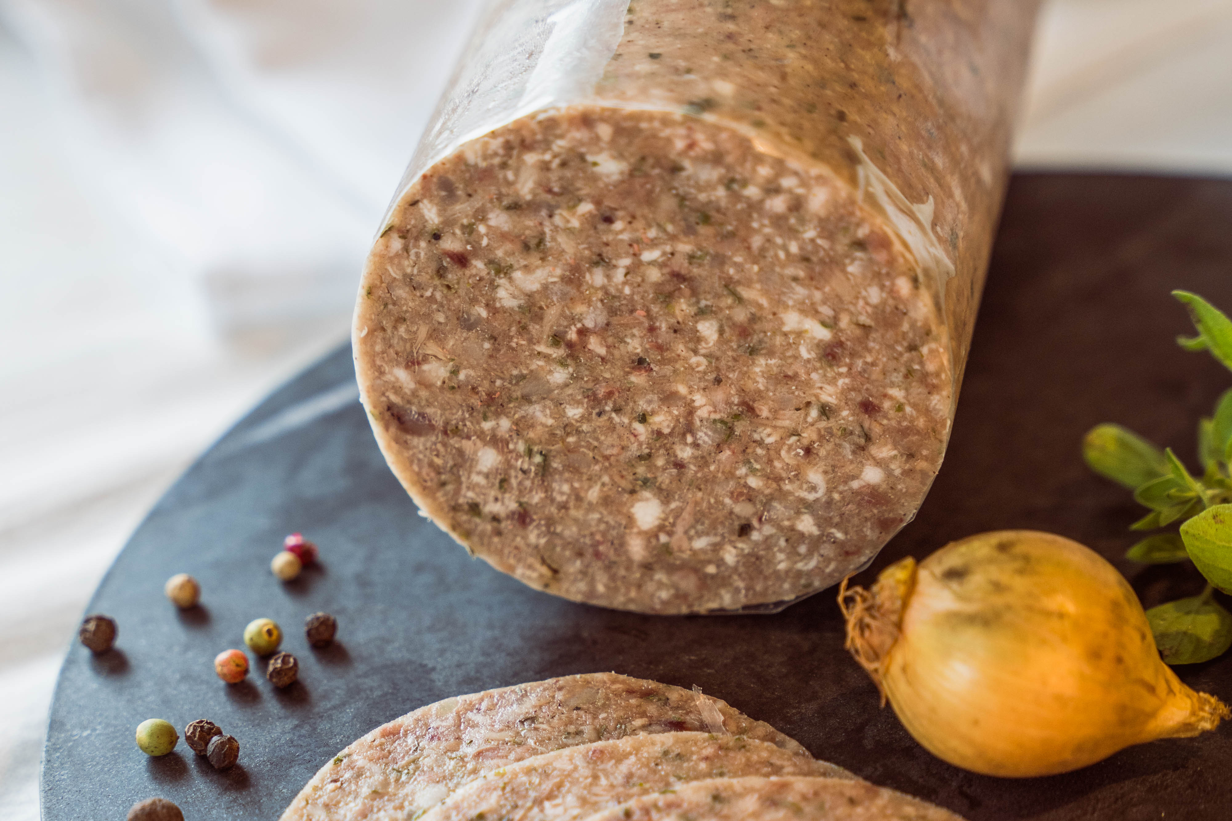 Hausmacher Leberwurst | Landmetzgerei Weisenhorn GmbH Hausmacher Leberwurst | Landmetzgerei Weisenhorn GmbH